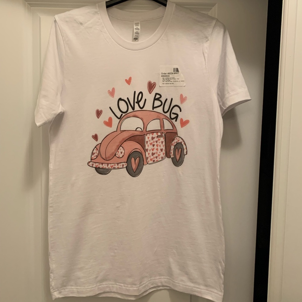 Graphic tee, new with tags